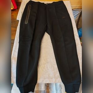 Nike Men's Black Fleece Tech Joggers